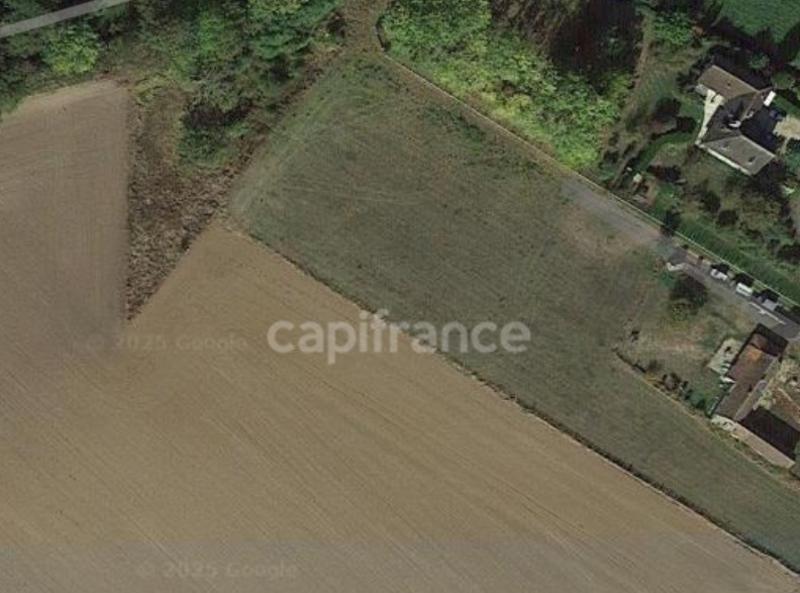 Terrain constructible - 1 115 m²