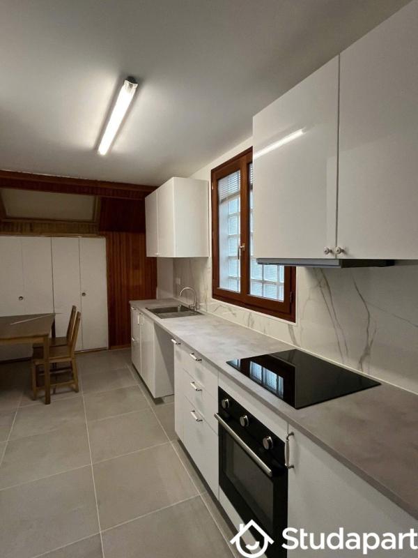 Chambre - 12 m² - 1 pièce