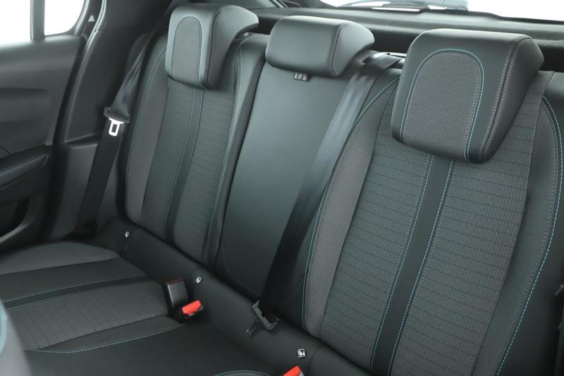 Peugeot 208 1.5 Blue-HDi Allure 100 ch