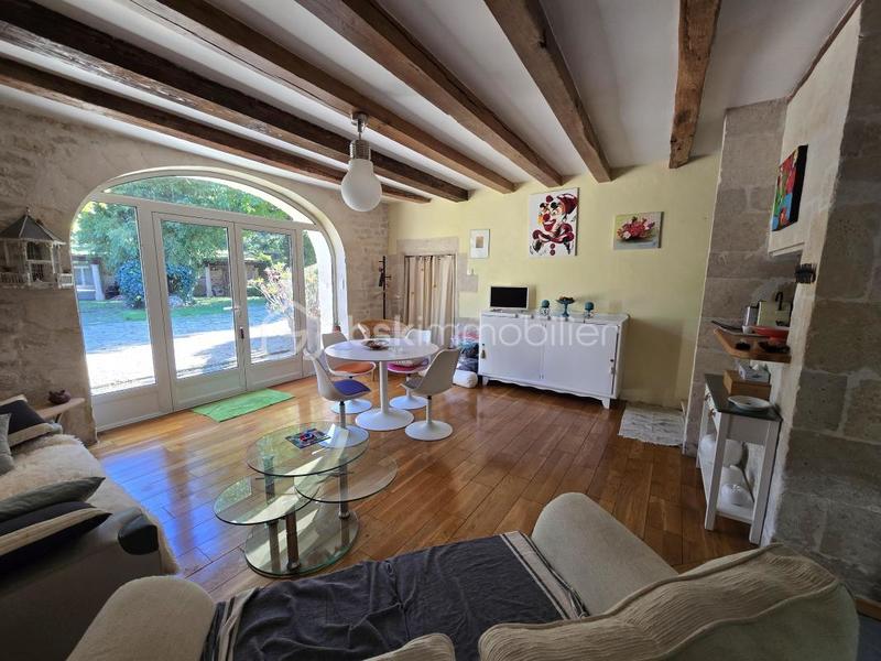 Maison ancienne - 360 m² - 5 pièces