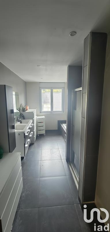 Maison - 155 m² - 6 pièces