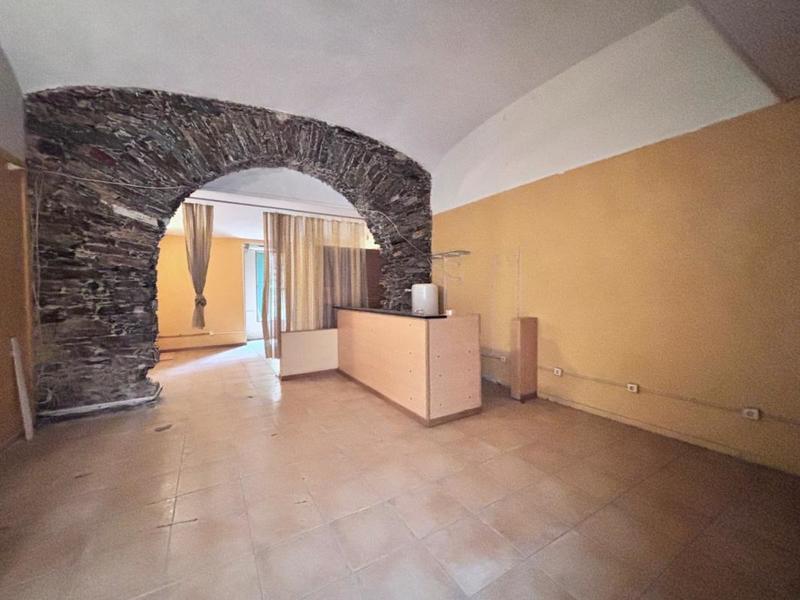 Local commercial - 49 m² - 2 pièces