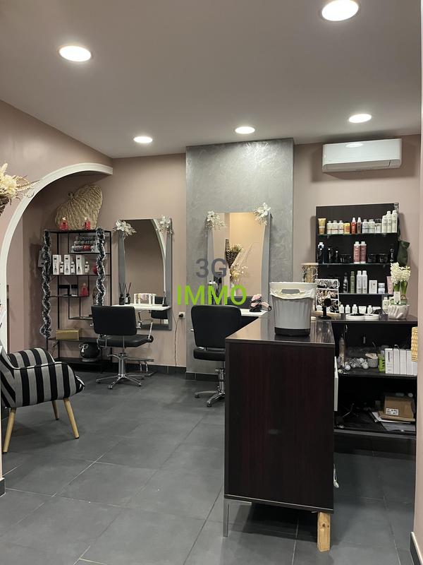 Immeuble - 185 m² - 6 pièces