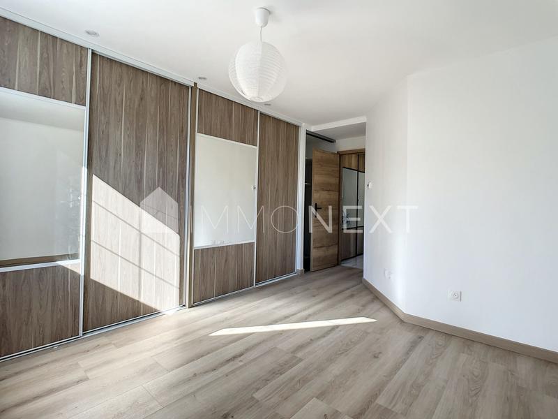 Appartement - 110 m² - 4 pièces