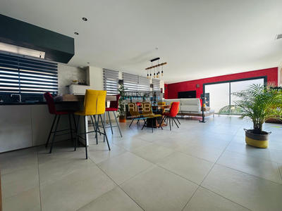 Villa - 135 m² - 4 pièces