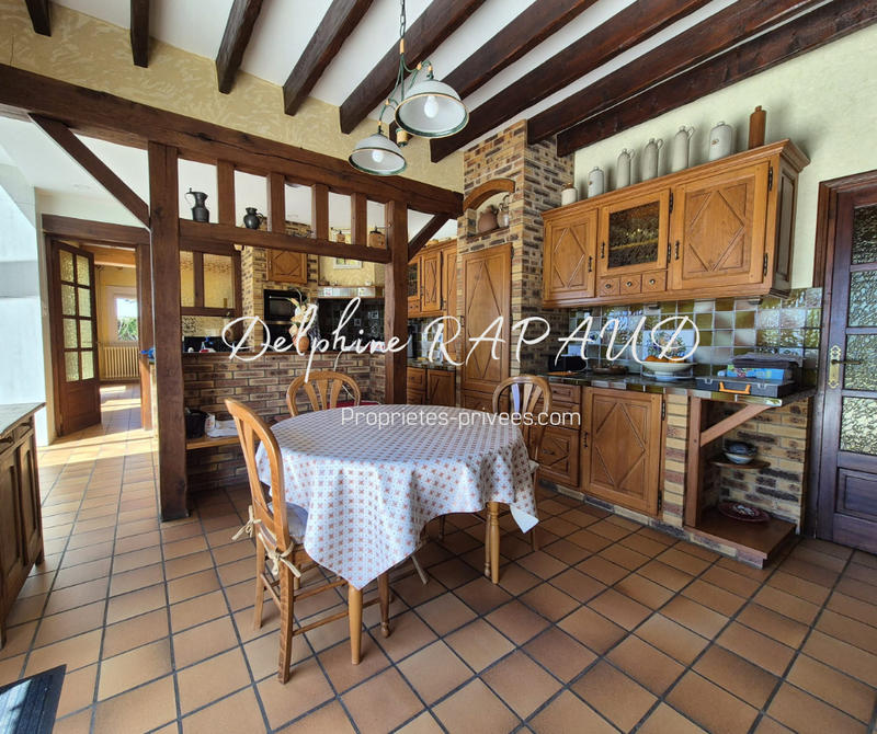 Maison - 167 m² - 7 pièces