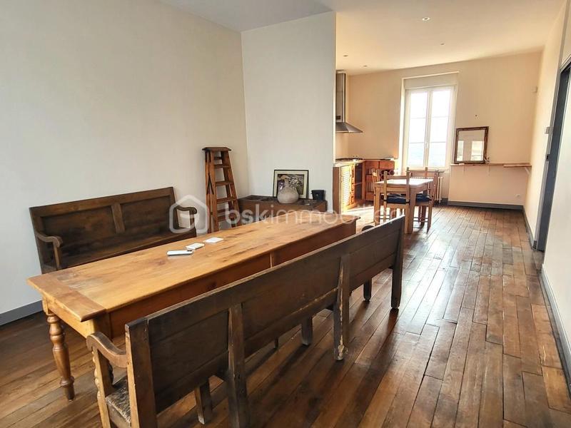 Maison ancienne - 215 m² - 7 pièces