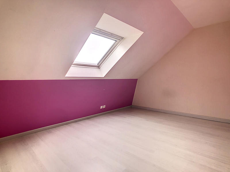 Appartement - 81 m² - 5 pièces