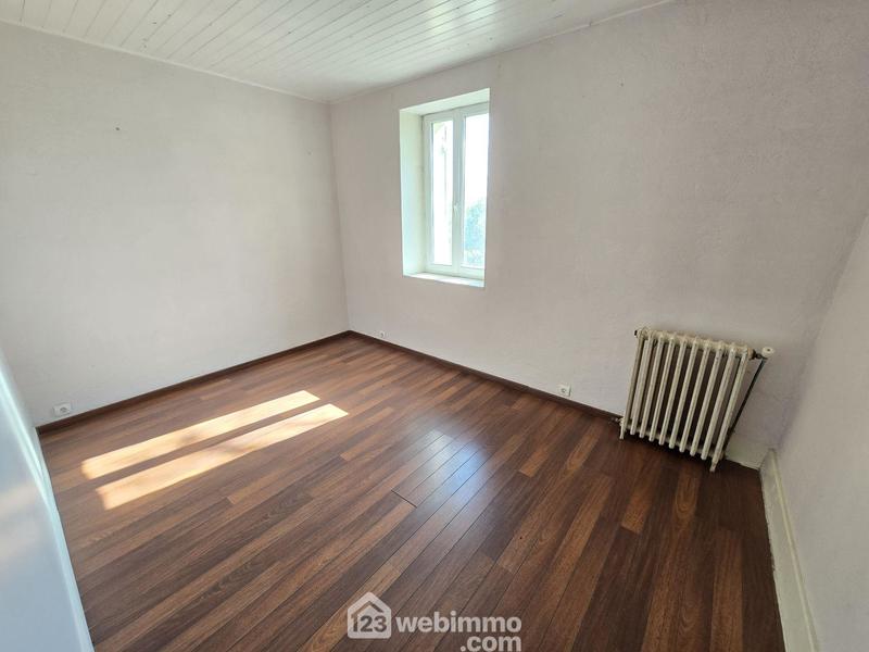 Maison - 331 m² - 10 pièces