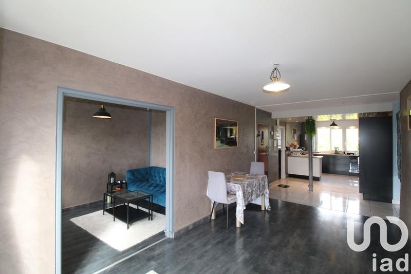 Appartement - 85 m² - 5 pièces