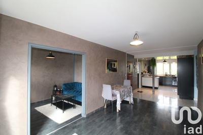 Appartement - 85 m² - 5 pièces