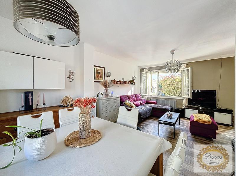 Maison traditionnelle - 101 m² - 4 pièces