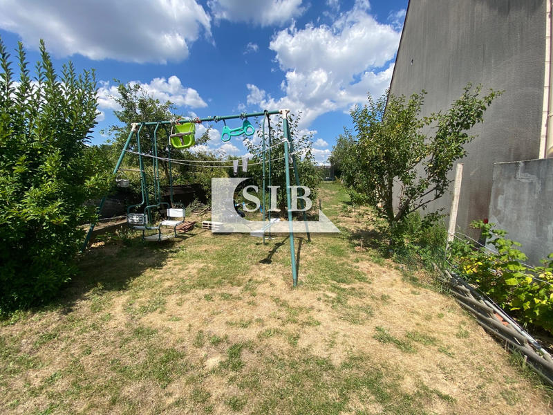 Maison - 98 m² - 6 pièces