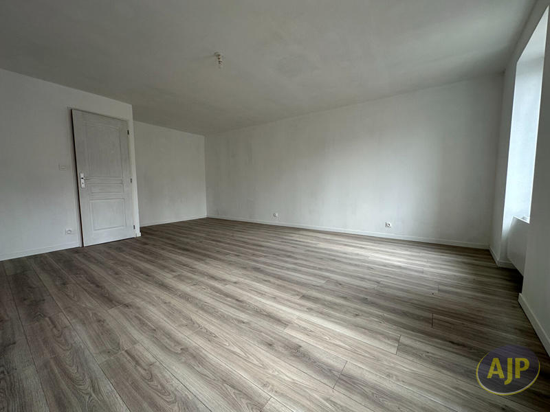 Maison - 161 m² - 6 pièces