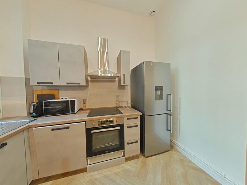 Appartement - 83 m² - 3 pièces