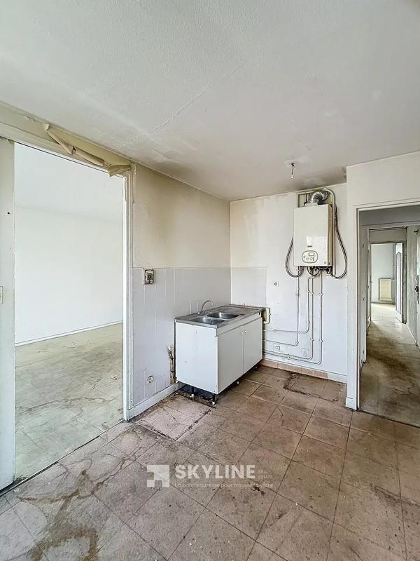 Appartement - 82 m² - 5 pièces