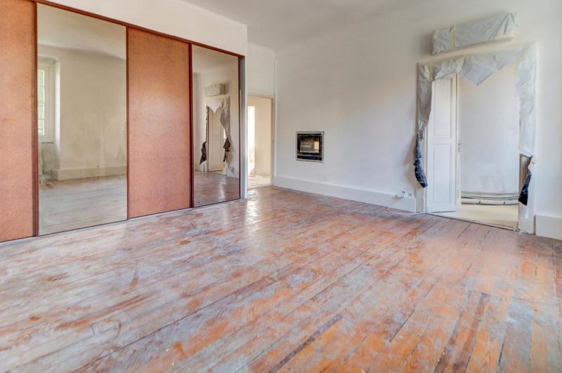 Appartement - 167 m² - 5 pièces