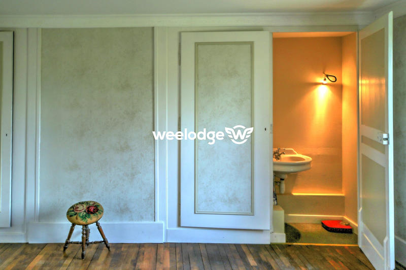 Maison - 400 m² - 14 pièces