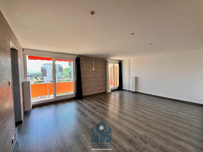 Appartement - 92 m² - 4 pièces