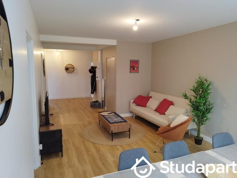 Chambre - 15 m² - 1 pièce