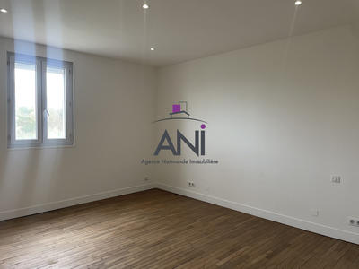 Appartement - 105 m² - 4 pièces