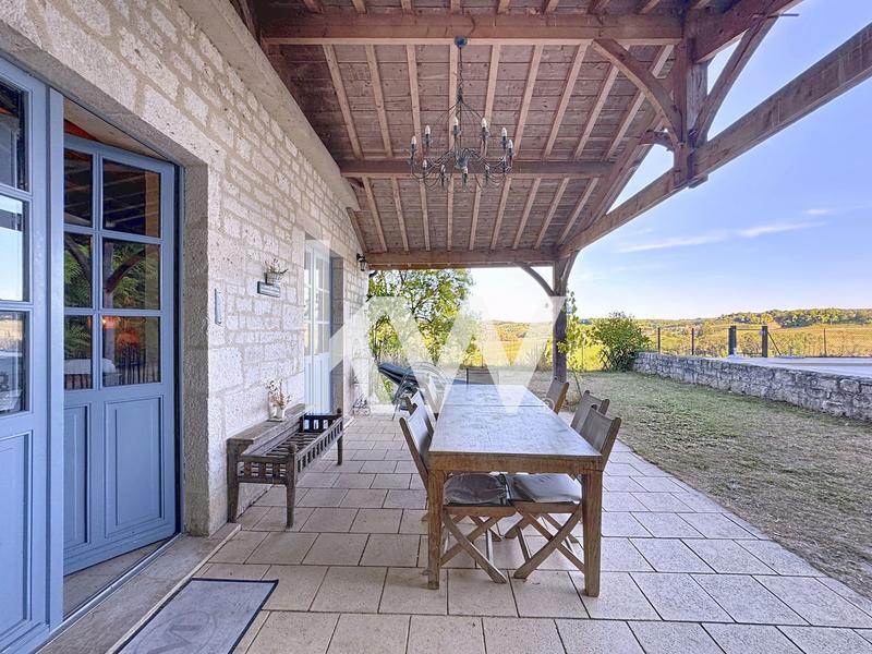 Maison - 140 m² - 7 pièces