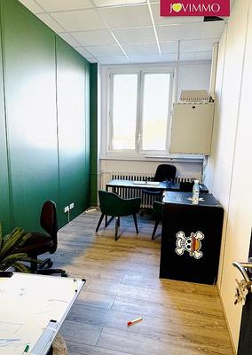 Bureau - 315 m² - 13 pièces