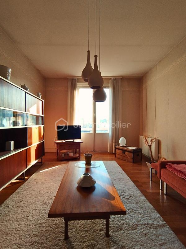 Appartement - 49 m² - 2 pièces