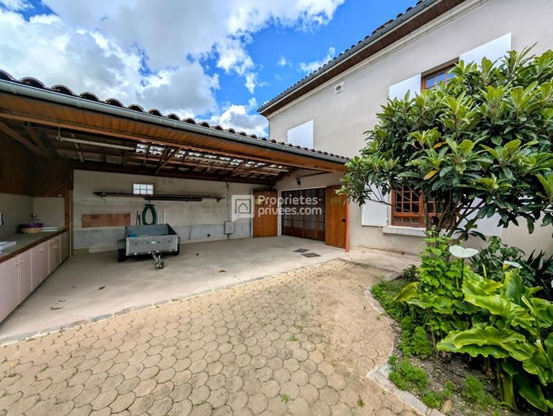 Maison - 140 m² - 4 pièces