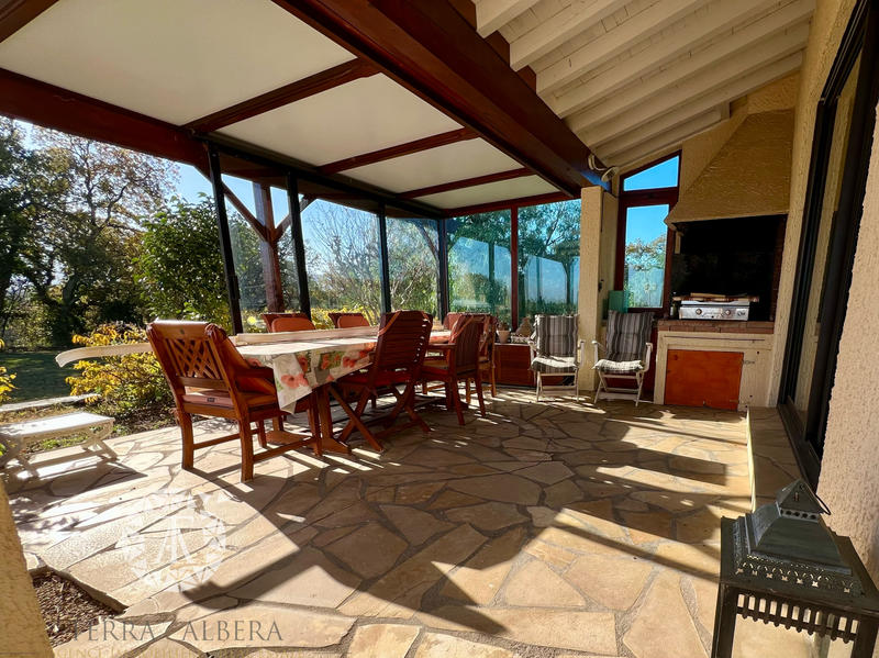 Villa - 195 m² - 7 pièces