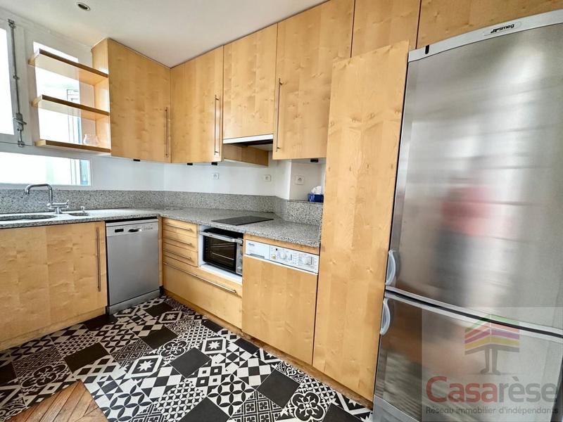 Appartement - 70 m² - 3 pièces