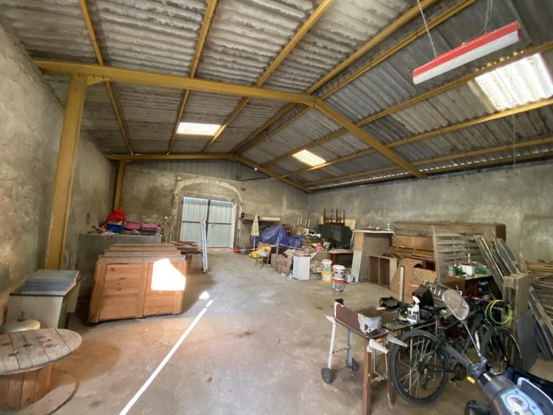 Maison - 223 m² - 8 pièces