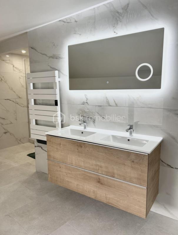 Duplex - 92 m² - 5 pièces