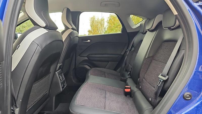 Renault Captur 1.3 TCe 140 Mild Hybrid Intens