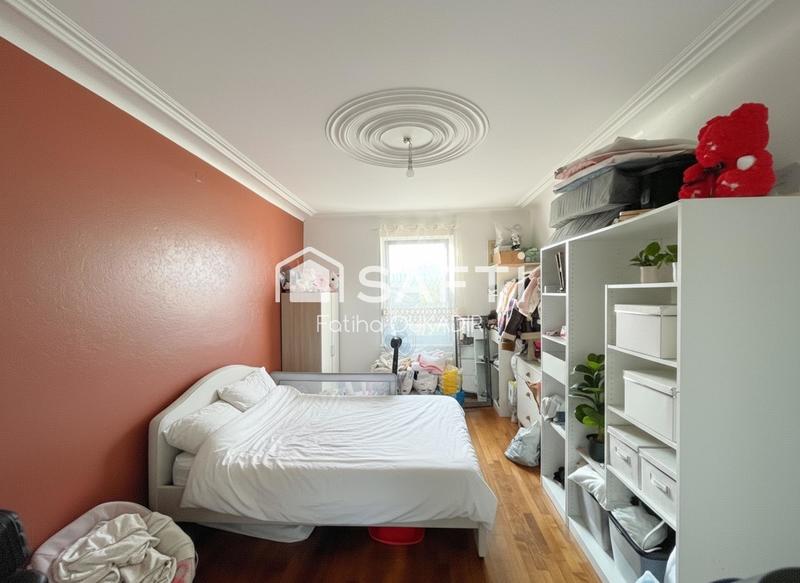 Appartement - 80 m² - 3 pièces