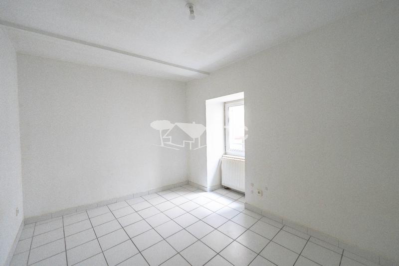 Maison - 285 m² - 11 pièces