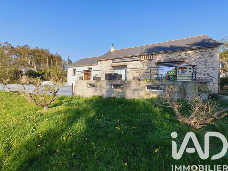 Maison de village - 140 m² - 5 pièces