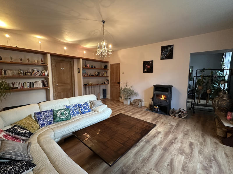 Maison - 168 m² - 6 pièces