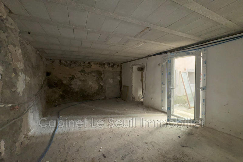 Maison - 300 m² - 14 pièces
