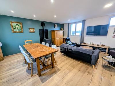 Maison - 100 m² - 4 pièces