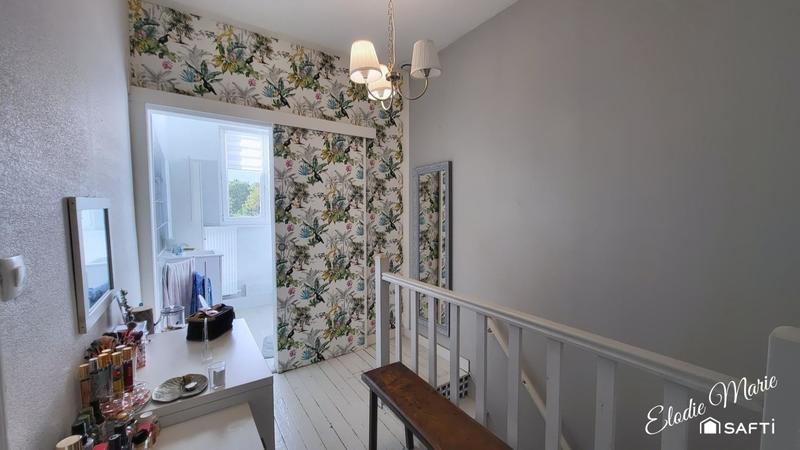 Maison - 98 m² - 4 pièces