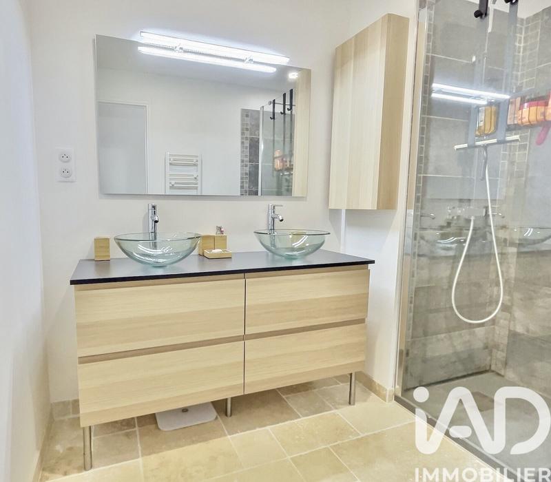 Appartement - 98 m² - 4 pièces