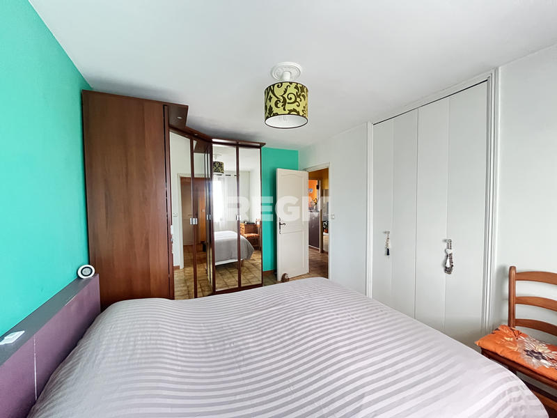 Maison - 180 m² - 7 pièces