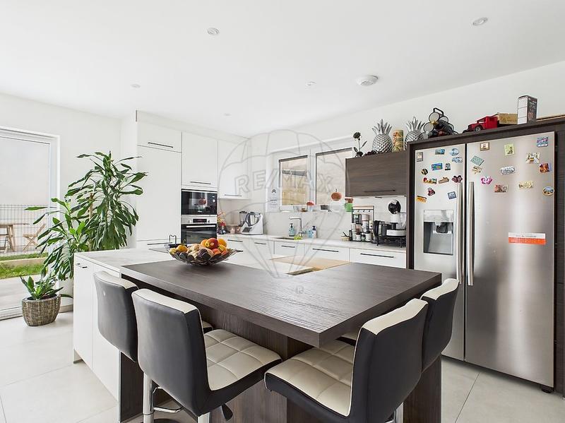 Maison - 120 m² - 7 pièces