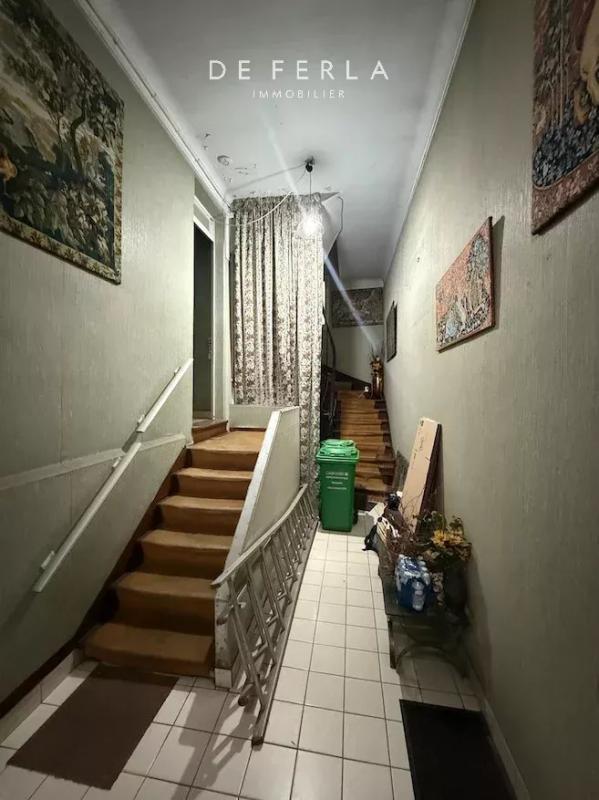 Maison de ville - 244 m² - 6 pièces