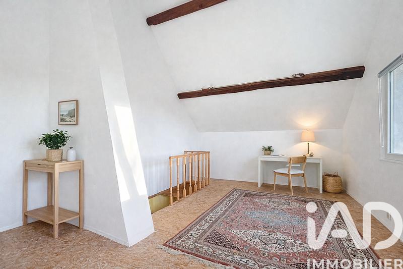 Maison - 138 m² - 8 pièces
