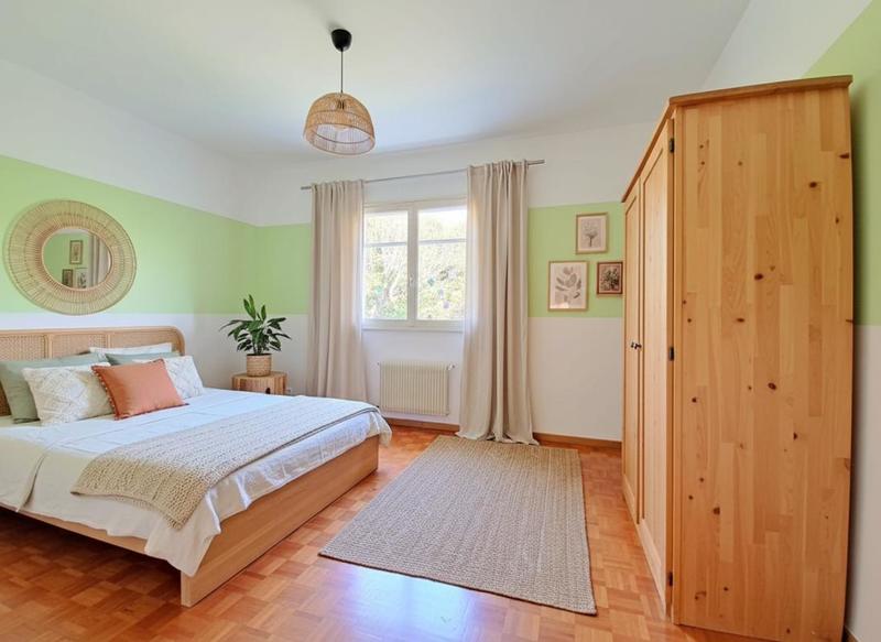 Maison - 209 m² - 8 pièces