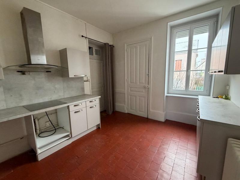 Appartement - 113 m² - 5 pièces