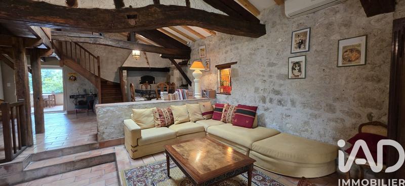 Maison - 193 m² - 4 pièces