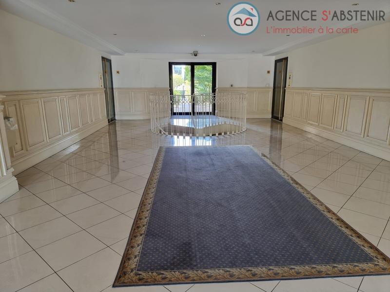 Appartement - 109 m² - 4 pièces